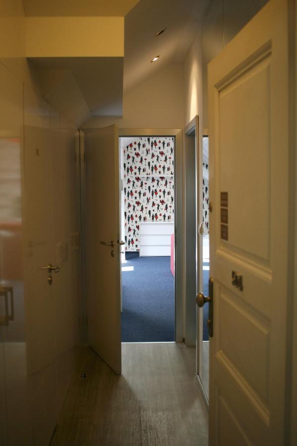 Adc设计公寓酒店 布尔诺 外观 照片